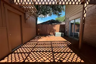 7012 Jetty Ln, Houston, TX 77072 - Photo 23