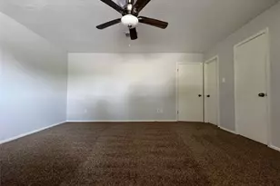 7012 Jetty Ln, Houston, TX 77072 - Photo 15