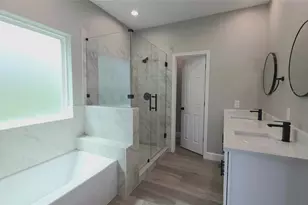 765 Enterprise St, Houston, TX 77088 - Photo 19