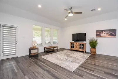 383 Westlake Terrace Drive, Conroe, TX 77304 - Photo 17