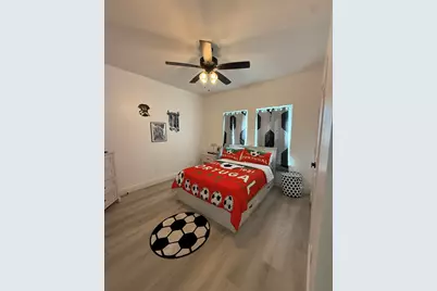 10770 Tri City Beach Rd, Beach City, TX 77523 - Photo 17