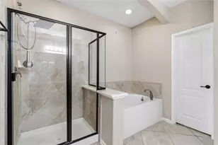 9131 Solvista Pass Ln, Houston, TX 77070 - Photo 21