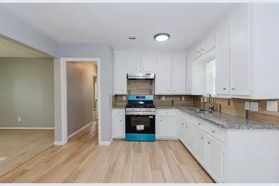 802 Mobile Drive, Pasadena, TX 77506 - Photo 7