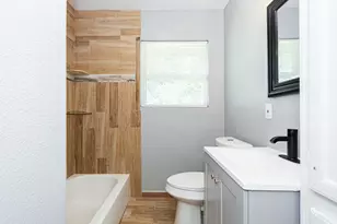 802 Mobile Dr, Pasadena, TX 77506 - Photo 15