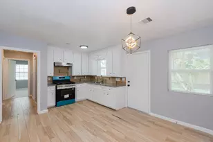 802 Mobile Dr, Pasadena, TX 77506 - Photo 5