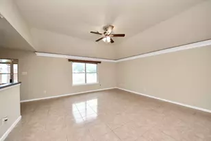23127 N Waterlake Dr, Richmond, TX 77406 - Photo 7