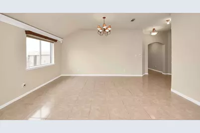 23127 N Waterlake Drive, Richmond, TX 77406 - Photo 5