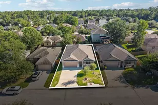 802 Lovebug Ln, Conroe, TX 77301 - Photo 37
