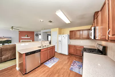 2718 Skyview Ridge Court, Houston, TX 77047 - Photo 13