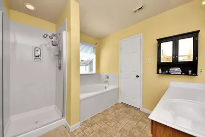 2718 Skyview Ridge Court, Houston, TX 77047 - Photo 41