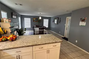 14654 W Bend Dr, Houston, TX 77082 - Photo 11