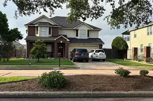 14654 W Bend Dr, Houston, TX 77082 - Photo 1