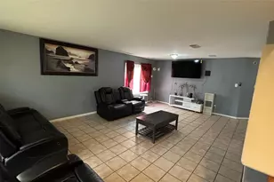 14654 W Bend Dr, Houston, TX 77082 - Photo 7