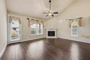 9022 Centennial Dr, Conroe, TX 77384 - Photo 17