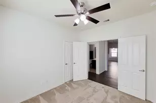 249 Harbor Bend Ln, Dickinson, TX 77539 - Photo 29