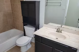 249 Harbor Bend Ln, Dickinson, TX 77539 - Photo 23