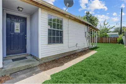 2106 N San Antonio Avenue, Pearland, TX 77581 - Photo 3