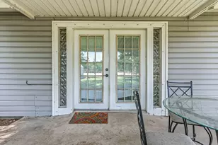 123 Ogden St, Winnie, TX 77665 - Photo 19