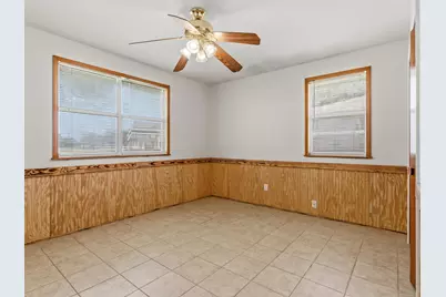 123 Ogden Street, Winnie, TX 77665 - Photo 19