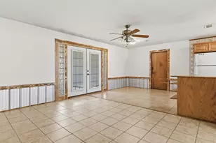 123 Ogden St, Winnie, TX 77665 - Photo 7
