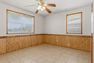 123 Ogden St, Winnie, TX 77665 - Photo 17