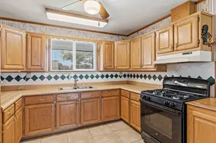 123 Ogden St, Winnie, TX 77665 - Photo 11