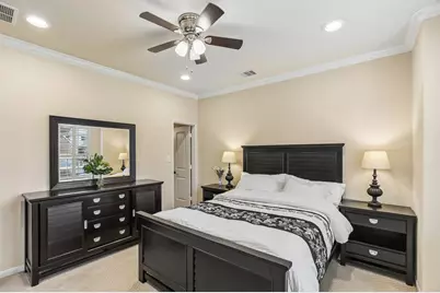 4220 Walnut Bend Drive, Friendswood, TX 77546 - Photo 5