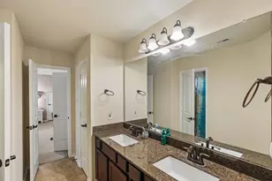 4220 Walnut Bend Dr, Friendswood, TX 77546 - Photo 41