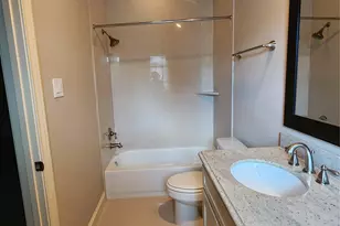 5706 Petty St, Houston, TX 77007 - Photo 41