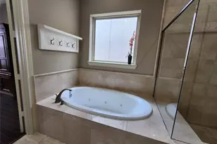 5706 Petty St, Houston, TX 77007 - Photo 25