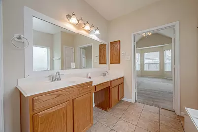 5703 Langham Dawn Lane, Houston, TX 77084 - Photo 31