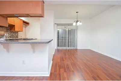 515 Tallowood Road #1, Houston, TX 77024 - Photo 9