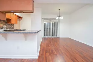 515 Tallowood Rd, Houston, TX 77024 - Photo 9