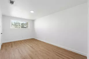 5510 Dryad Dr, Houston, TX 77035 - Photo 23