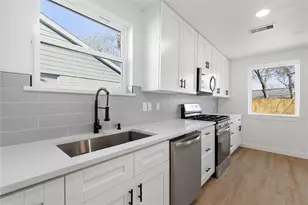 5510 Dryad Dr, Houston, TX 77035 - Photo 15