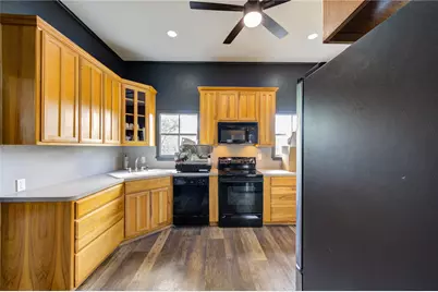 602 E Myrtle Street, Angleton, TX 77515 - Photo 37