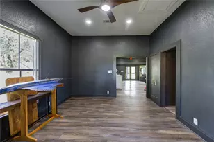 602 E Myrtle St, Angleton, TX 77515 - Photo 45