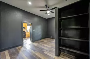 602 E Myrtle St, Angleton, TX 77515 - Photo 39