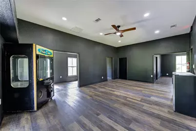 602 E Myrtle Street, Angleton, TX 77515 - Photo 25