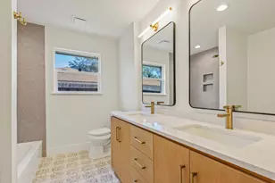 5258 Willowbend Blvd, Houston, TX 77096 - Photo 19