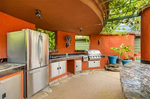 1103 Martin St, Houston, TX 77018 - Photo 23