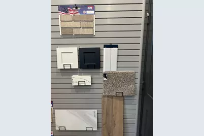 15030 Mission Avenue, Mont Belvieu, TX 77523 - Photo 3