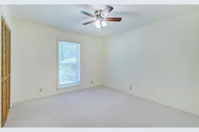 160 Linda Lane, Lumberton, TX 77657 - Photo 33