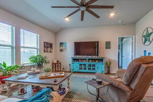 105 Blanco Dr, Huntsville, TX 77340 - Photo 19