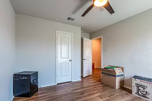 105 Blanco Dr, Huntsville, TX 77340 - Photo 35