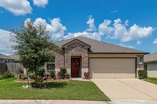 105 Blanco Dr, Huntsville, TX 77340 - Photo 1