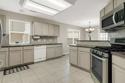 8123 Solara Bend, Houston, TX 77083 - Photo 11
