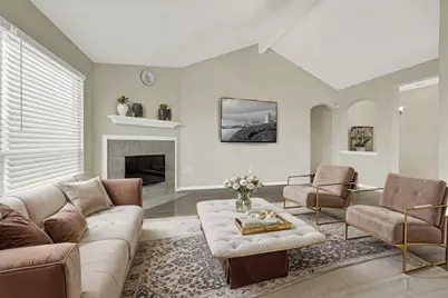 8123 Solara Bend, Houston, TX 77083 - Photo 9
