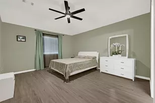 8123 Solara Bend, Houston, TX 77083 - Photo 15