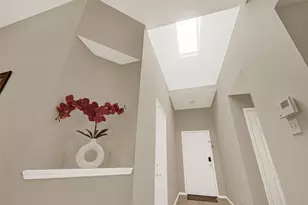 8123 Solara Bend, Houston, TX 77083 - Photo 3